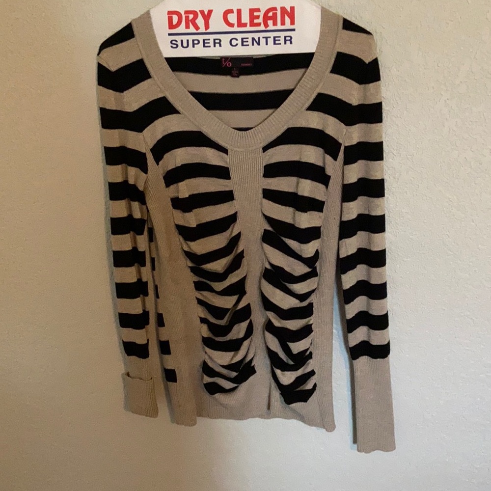 Long sleeve top